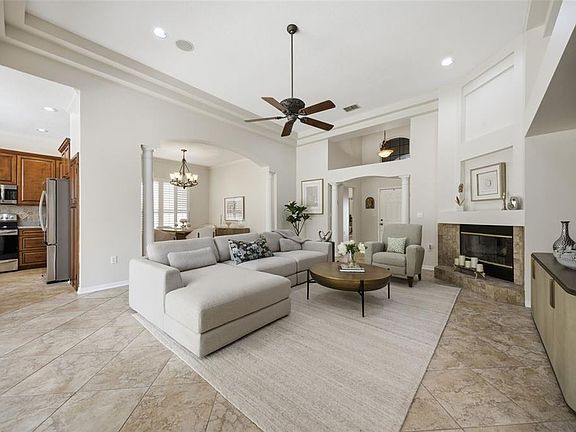 2nd image of 5163 Pinnacle Dr