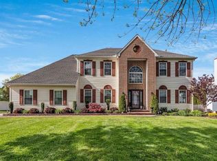 4 Pear Tree Pl, Sewell, NJ 08080