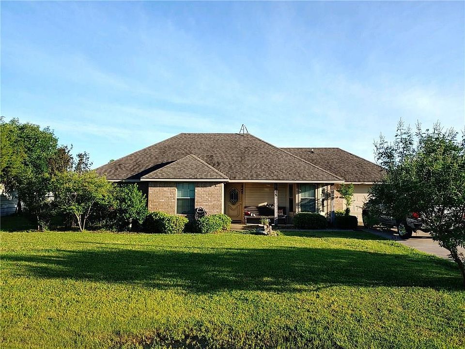 1st image of 615 Stephanie Dr