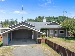 2077 Fir Ave, Reedsport, OR 97467