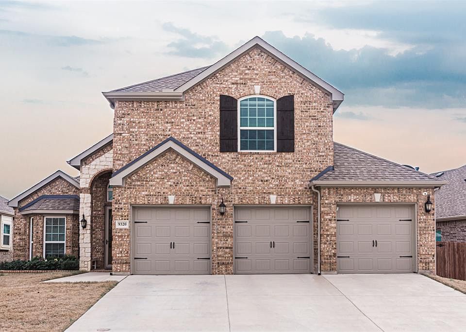 1st image of 9320 Chuparosa Dr
