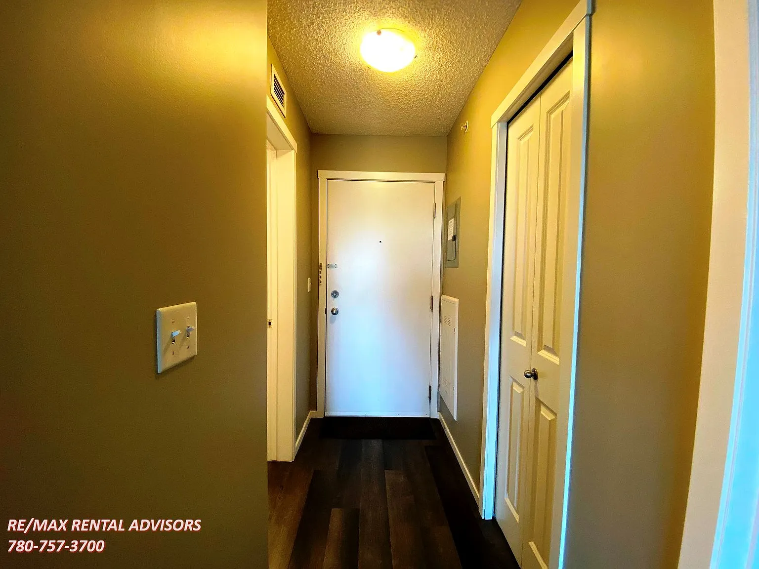#410 5810 Mullen Place Northwest — Photo 2