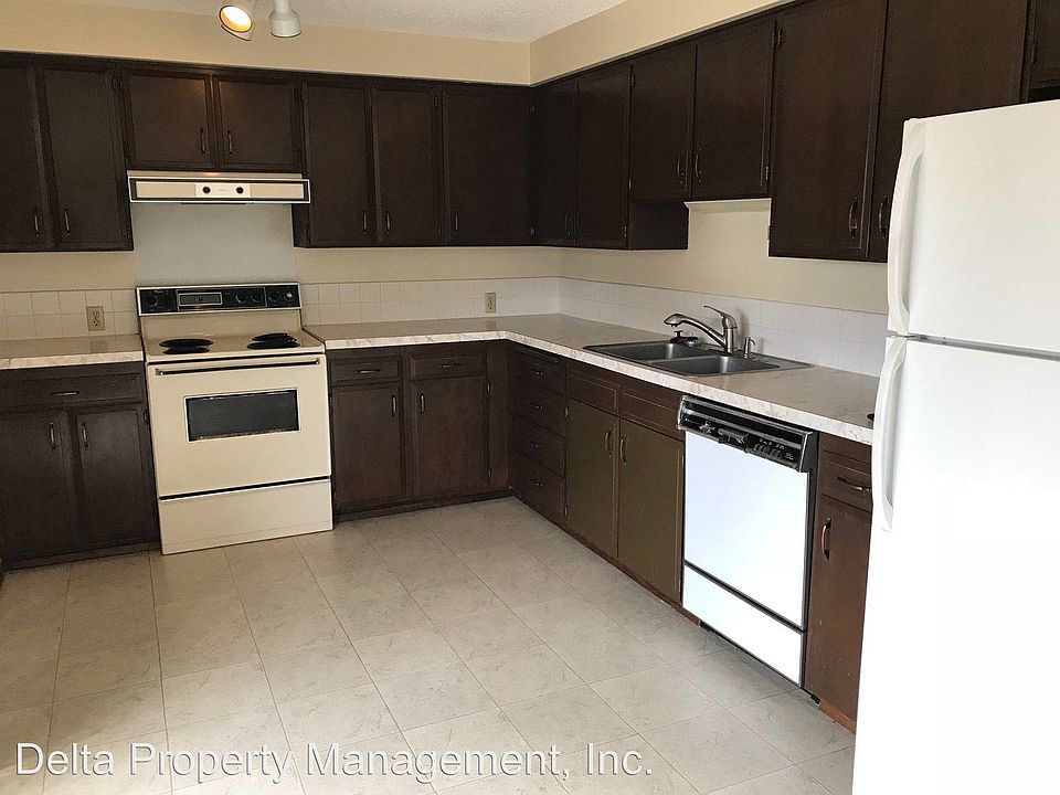 2nd image of 4830 67th St NE APT 2