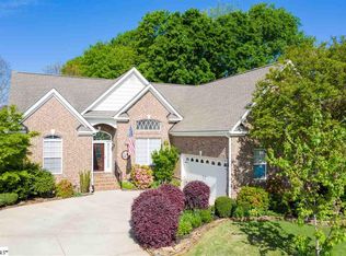 6 Peter Brook Ct, Simpsonville, SC 29681