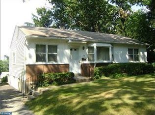 211 Fern Ave, Willow Grove, PA 19090