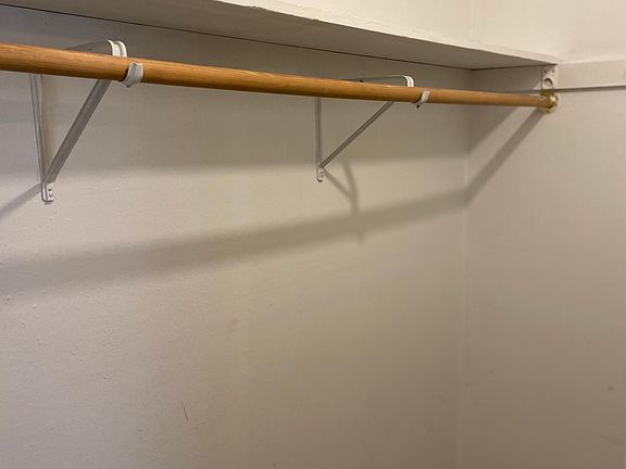 5th image of 701 Bluebird Ln APT 11