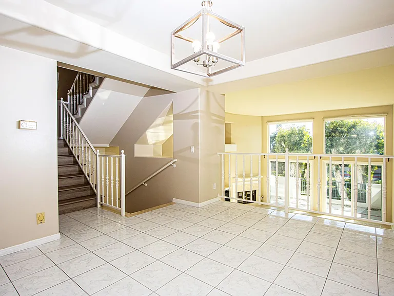 6035 Broadstone Cir — Photo 10