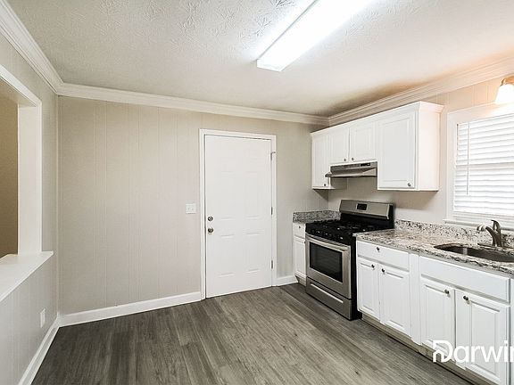 2nd image of 1597 Village Dr