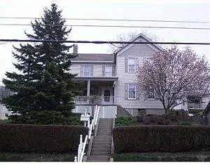 1001 6th Ave photo 1