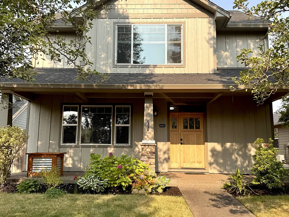 1604 Webb Lake Dr