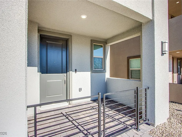 11649 Stone Curlew Ave — Photo 3