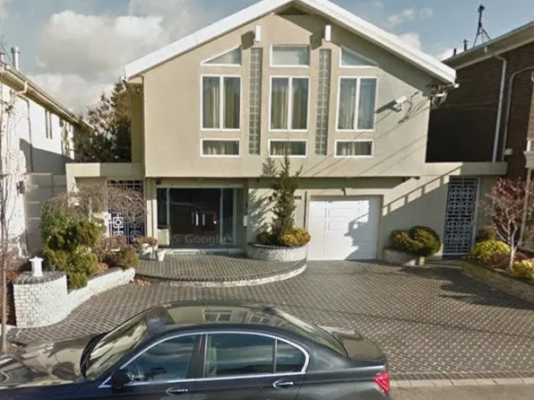51 Whitman Drive image 1 of 1