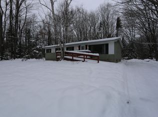 16932 S Ramona Rd, Kinross, MI 49752