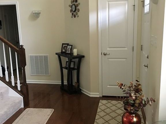 3rd image of 4065 Overview Dr