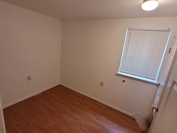 4th image of 803 N Preston St Floor 1
