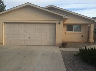 513 Cimarron Meadows Dr NE, Rio Rancho, NM 87144