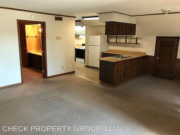 4th image of 120 A St APT 3