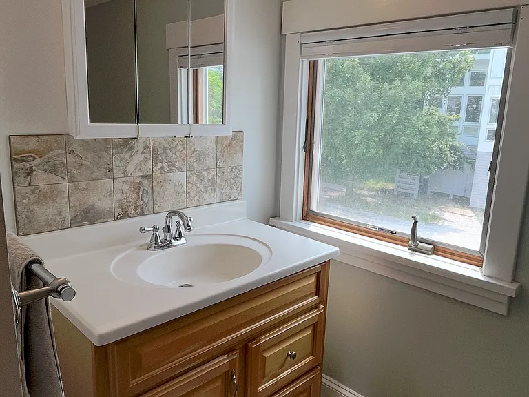28 Tryon Farm Ln — Photo 13