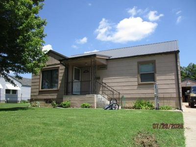 1304 Henry St, Augusta, KS, 67010