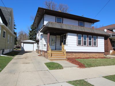 1012 Yout St, Racine, WI, 53402