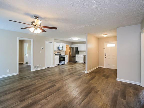 4th image of 5069 Great Meadows Rd