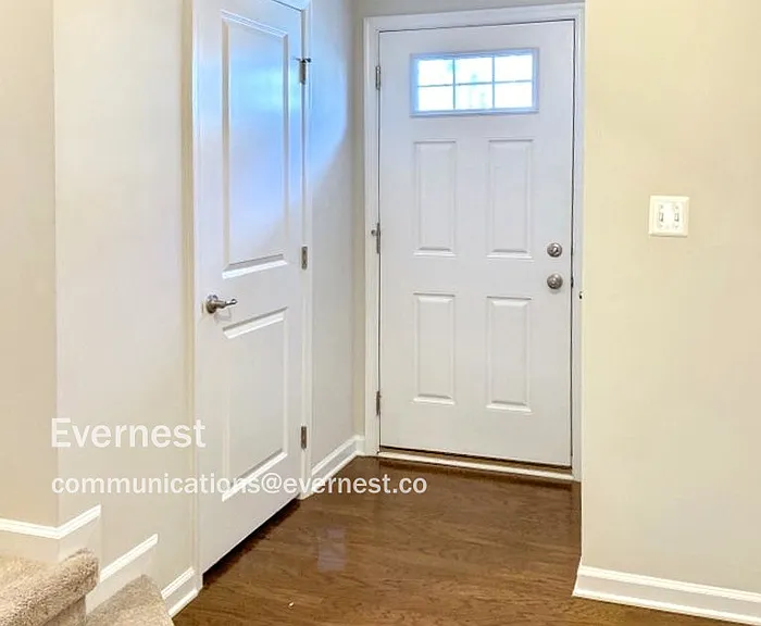 8433 Devries Ln — Photo 18