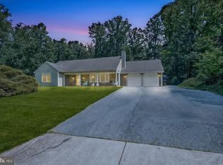 12116 Long Ridge Ln, Bowie, MD 20715