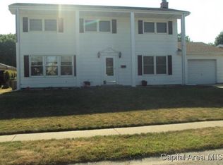 2113 S Douglas Ave, Springfield, IL 62704