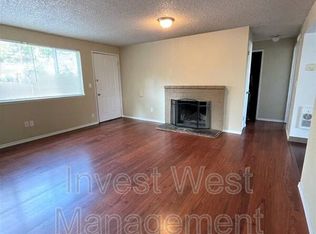 2815 E 19th St #M, Vancouver, WA 98661