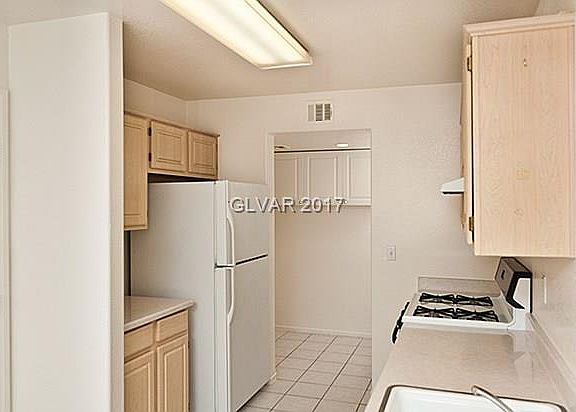2nd image of 1612 Coal Valley Dr #0