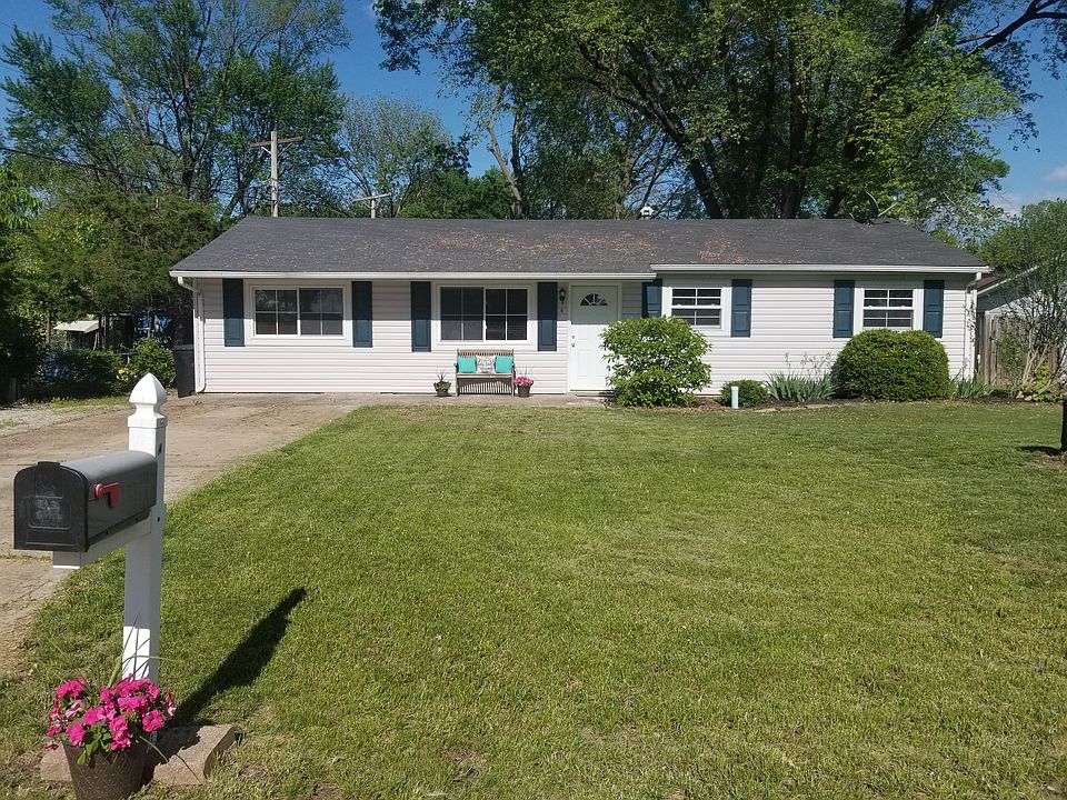2nd image of 4 Kingsway Dr