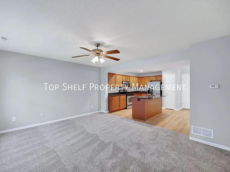 9125 Greenspire Dr #114 — Photo 6