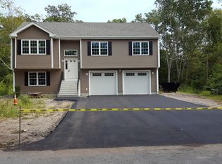 270 Robert St, Westport, MA 02790