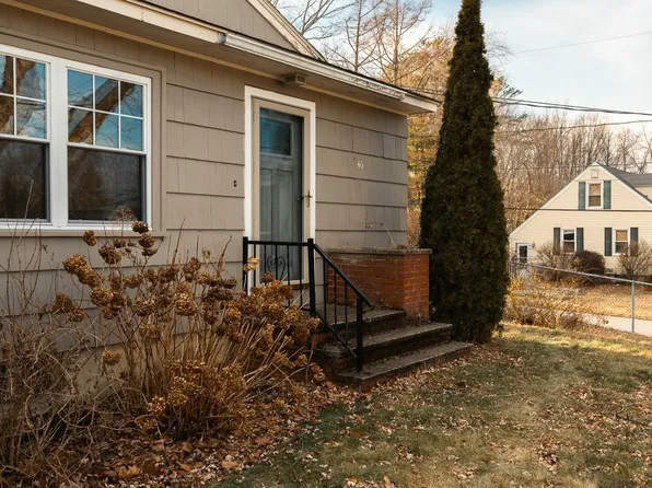 46 New York Avenue, South Portland, ME 04106