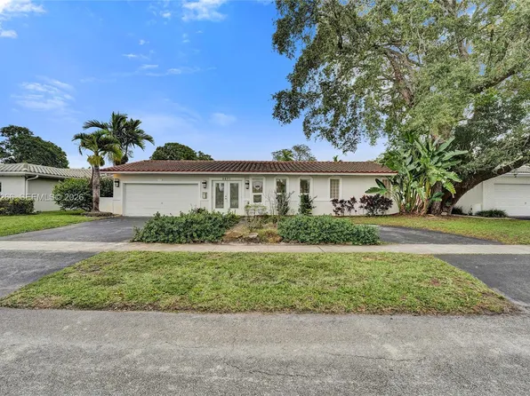 3671 N 47th Ave, Hollywood, FL 33021