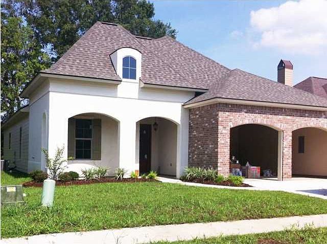 1st image of 209 Country Park Dr