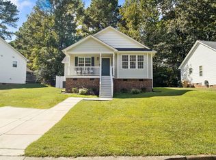 1212 Woodbriar St, Clayton, NC 27520