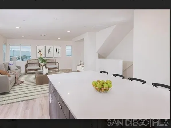 5494 Seacliff Pl #59, San Diego, CA 92154