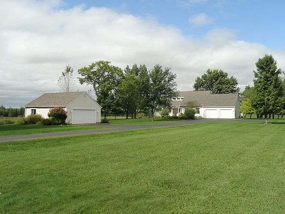 4th image of 19046 W Sironen Rd