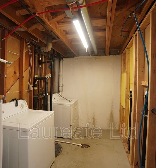 2268 W Maplewood Ave — Photo 18