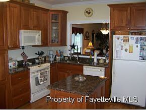 2nd image of 215 Azalea Bluff Dr