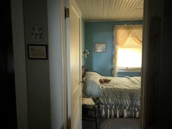 4th image of 155 Mimosa Ln