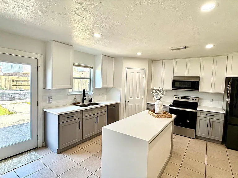 8134 Katie Mill Trl — Photo 7
