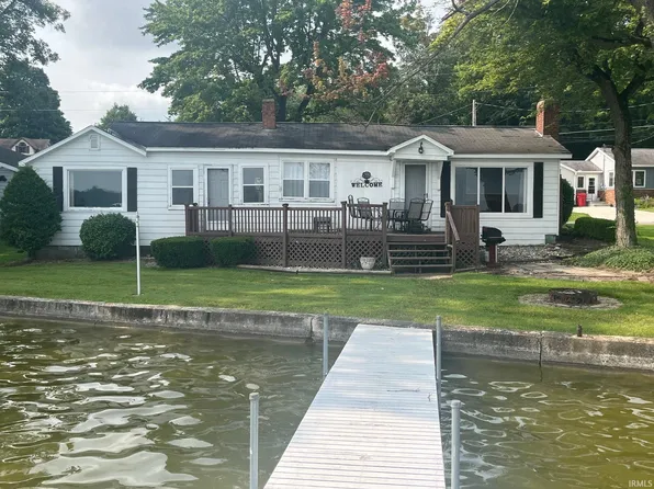 7552 W Swick Rd, Claypool, IN 46510