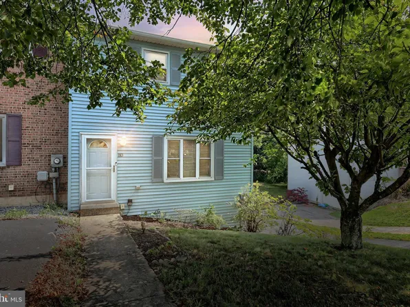 80 White Dogwood Dr, Etters, PA 17319