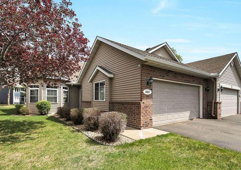 1st image of 2421 Stearns Way