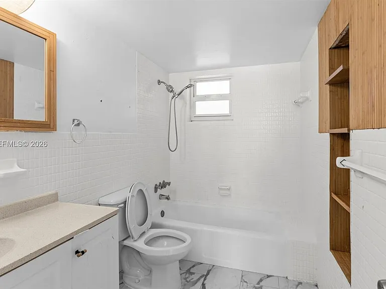 1145 Normandy Dr #505 — Photo 17