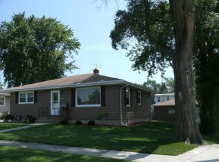 5727 42nd Ave, Kenosha, WI 53144