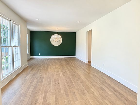 3rd image of 2424 Titonka Rd