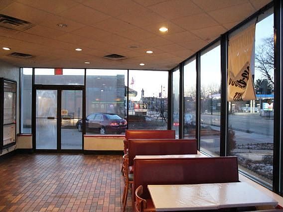 1st image of 427 E Wisconsin Ave